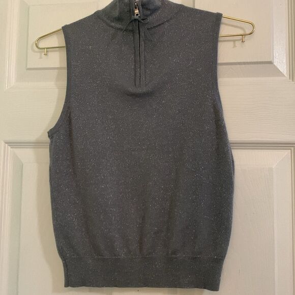 White House Black Market Silver Sparkle Sleeveless Top Size XS - Picture 2 of 3